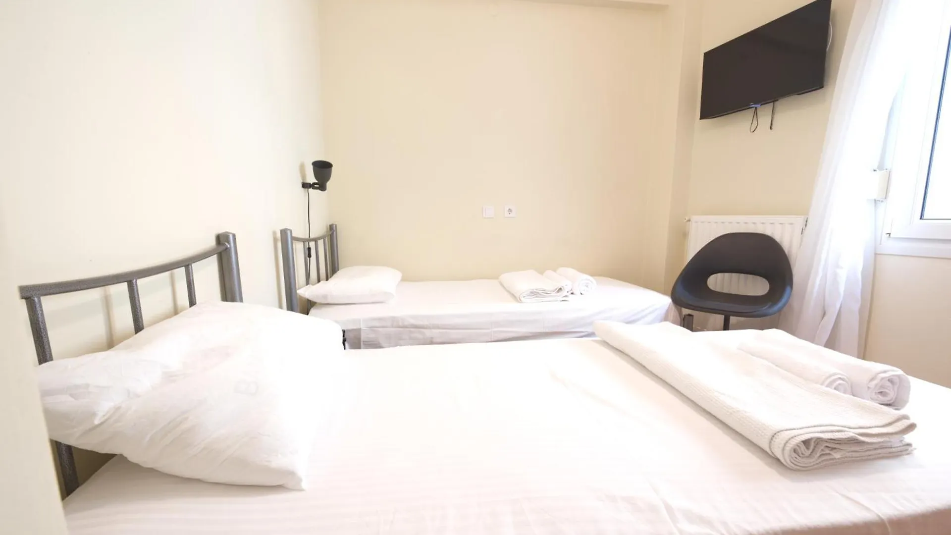 Huge N Happy Apartment Thessaloniki Greece