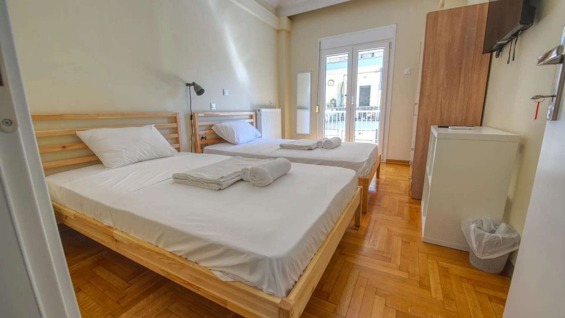 Huge N Happy Apartment Thessaloniki